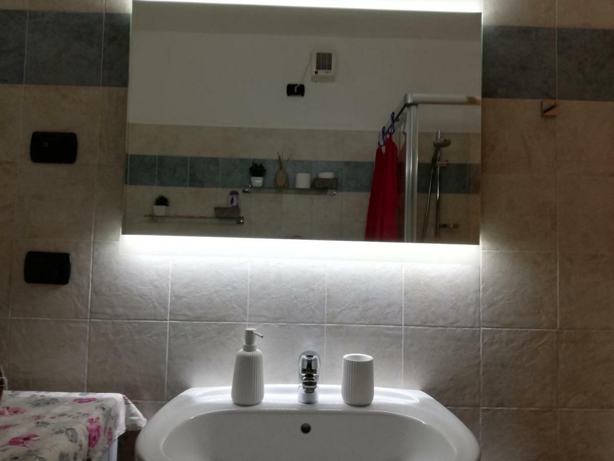 Ca Delle Rose Apartment Rovereto  Bagian luar foto